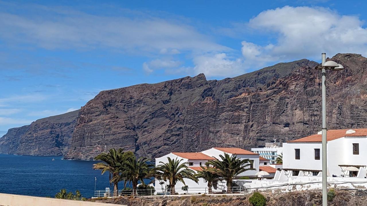 شقة Concanas - Los Gigantes Centre Acantilado de los Gigantes المظهر الخارجي الصورة